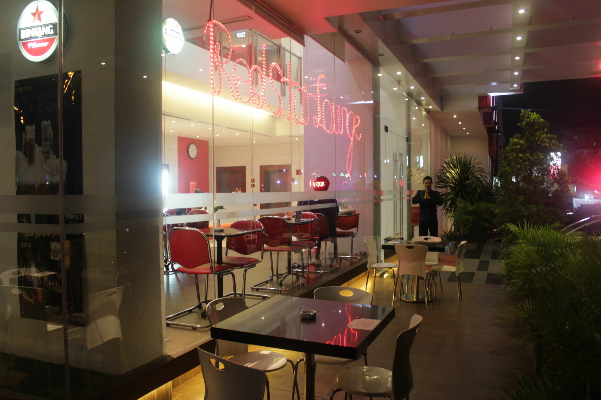 Redstar Hotel Jakarta Extérieur photo